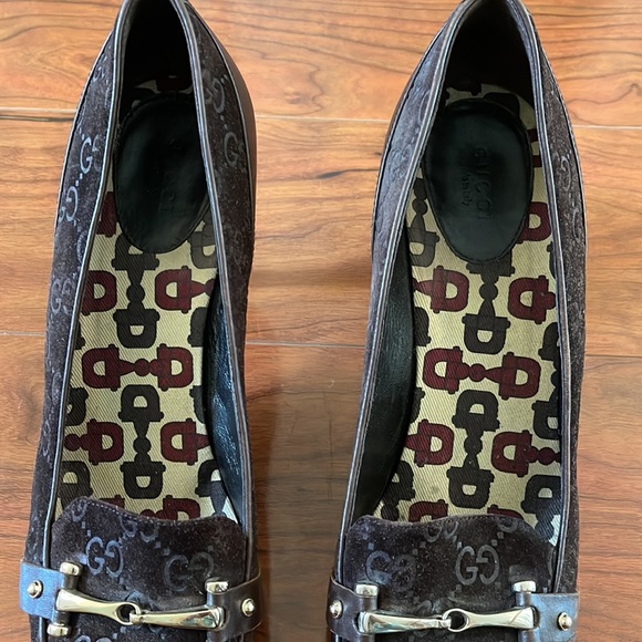 Authentic Gucci Brown GG Suede with Gold Hardware Mid High Heel Shoes - Picture 11 of 16